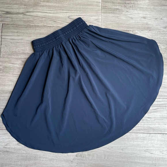 lululemon athletica Navy Skirt - Picture 4 of 13
